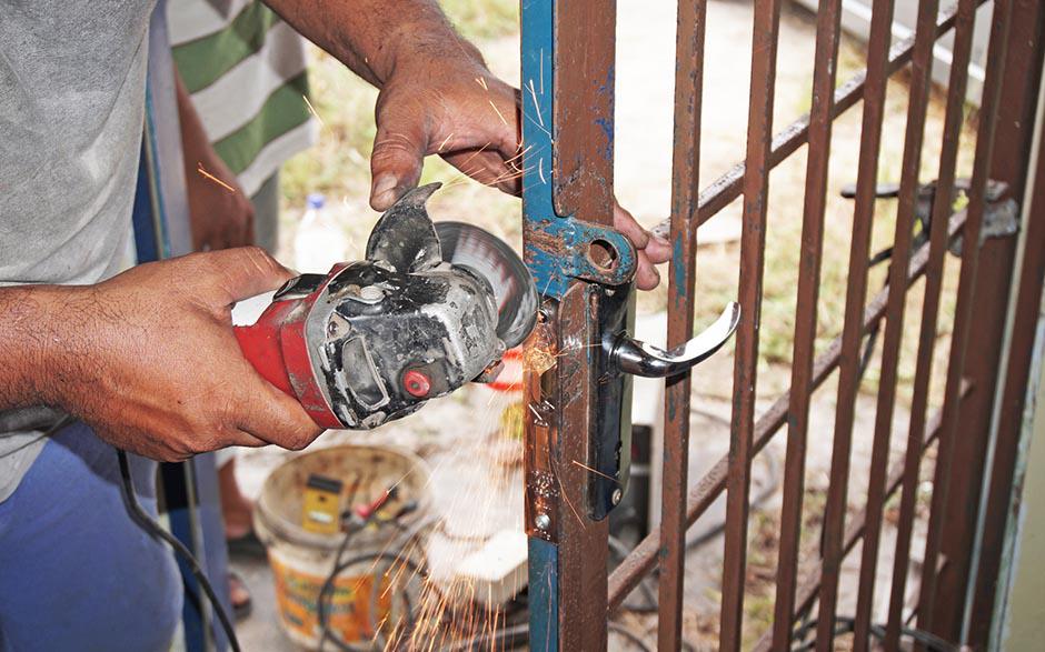 appeler un serrurier Limours